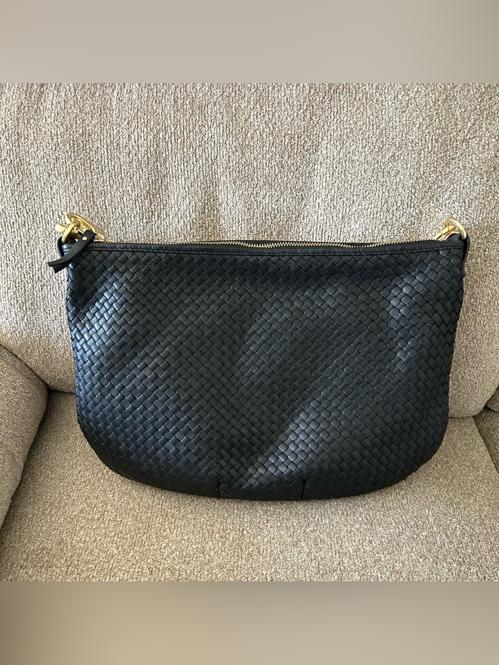 Quince Italian Leather Crescent Sloan Shoulder Bag - Picture 2 of 3